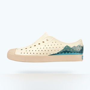 Native Jefferson Block - mountain print. Size 8